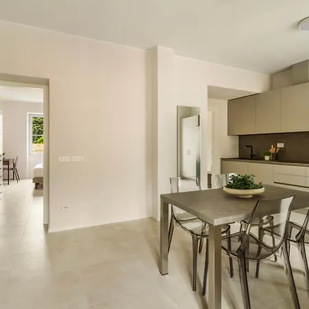 アパート Como City Wall *